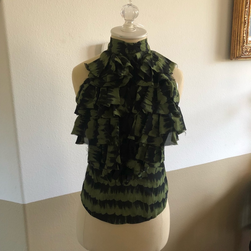 I MEAN REALLY!! L.A.M.B top Size 0 STUNNING!!